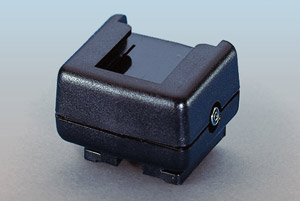 0148880010 - KAISER 1300 FLASH SHOE ADAPTER