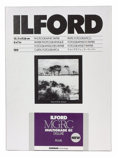 0570090181 - ILFORD MGRC DELUXE PEARL 44M  24x30.5 / 10 1180309 ex 1171459