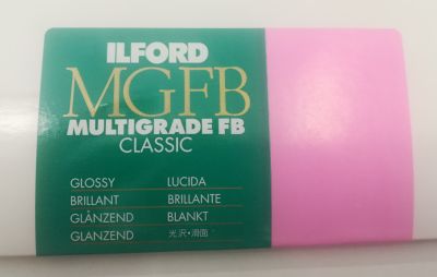 0570090507 - ILFORD MGFB CLASSIC GLOSSY 1K  24 x 30 10 fogli 1172005