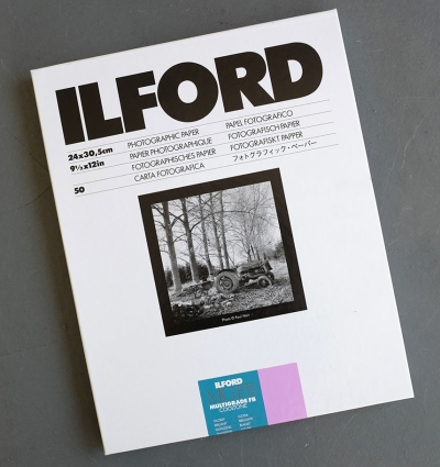 0570090752 - ILFORD MGFBCT COOLTONE GLOSSY 1K  24 x 30,5 (9,5x12) 50 fogli 1175057